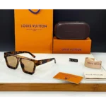 Stylish Louis Vuitton Sunglasses (SIS408)