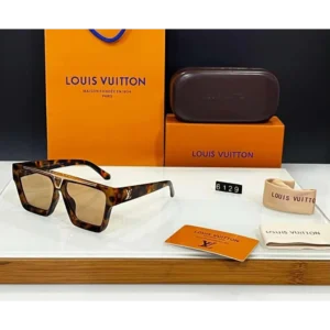 Stylish Louis Vuitton Sunglasses (SIS408)