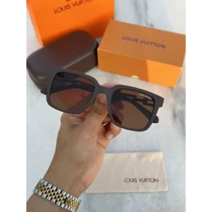 Stylish Men's Louis Vuitton Sunglasses (FF218)