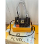 Trendy Fendi Handbag for Women (UPS156)