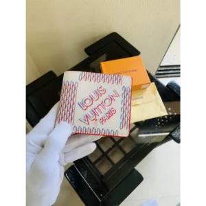 Premium Louis Vuitton Wallet for Men (HOF38)