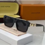 Stylish Men's Louis Vuitton Sunglasses (FF383)