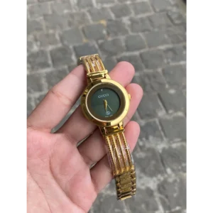 Classy Gucci Watch For Women (SG-8562)