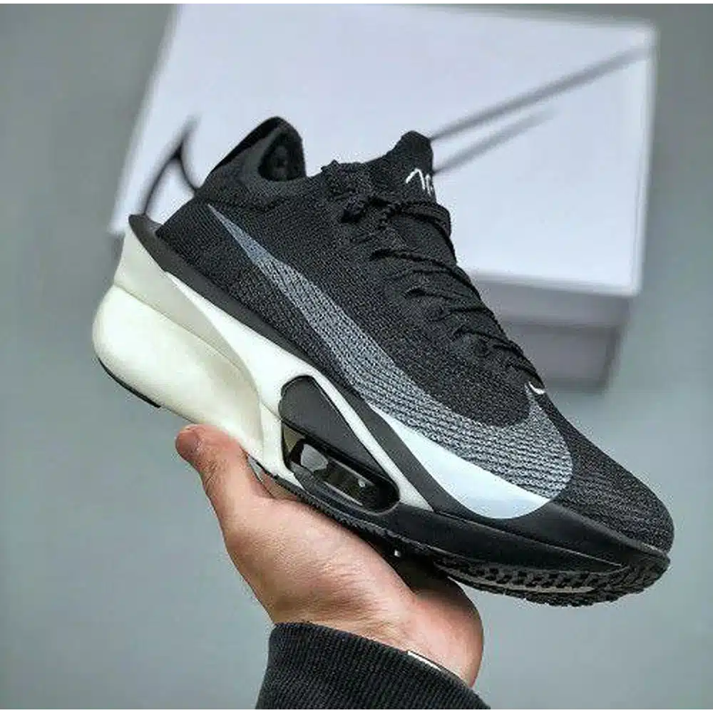 19-nike-air-zoom-alphafly-3-black-4200-2.webp