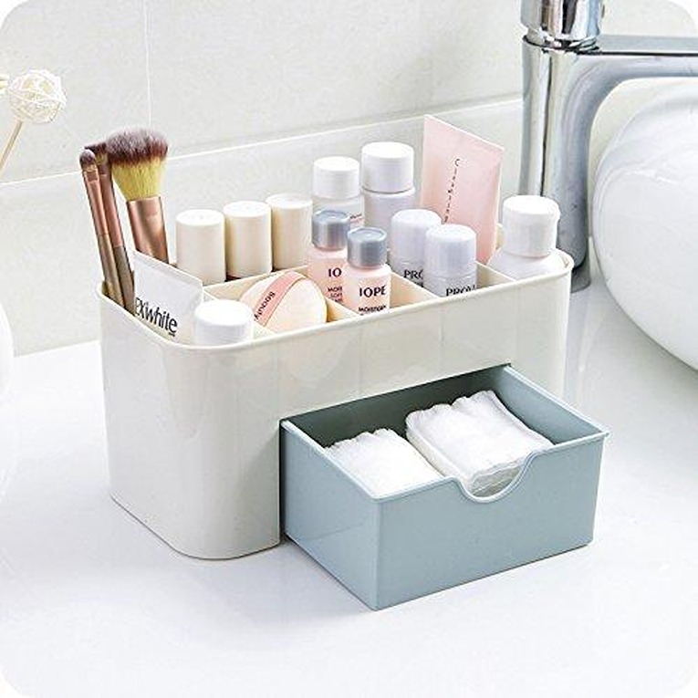 Multi-Functional-Plastic-Make-Up-Organizer-Box-with-Desktop-Table-Organizer.jpg