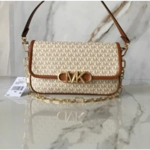 Classy Michael Kors Handbag For Women (J1900)