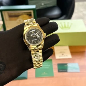 Trendy Rolex Watch For Men (CS4130)