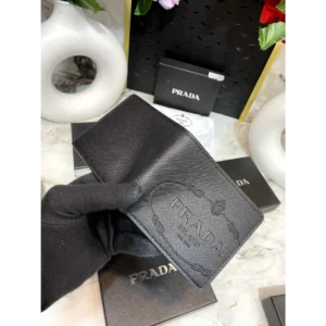 Premium Prada Wallet For Men (CSO2594)