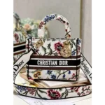 First Copy Christian Dior Handbag For Women (FT2564)