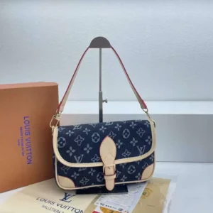 Classy Louis Vuitton Handbag For Women (J1659)