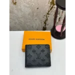 Imported Louis Vuitton Wallet For Men (CSO4060)