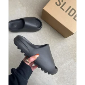 Premium Adidas Yeezy Slides Black For Men (HOF819)