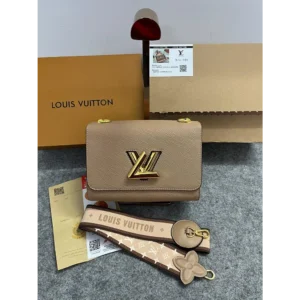 Classy Louis Vuitton Handbag For Women (J1870)