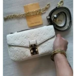 Imported Louis Vuitton Handbag (J2744)