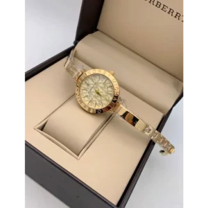 Classy Michael Kors Watch For Women (J2184)