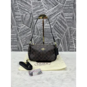 Luxurious Coach Handbag For Women (CSO2167)
