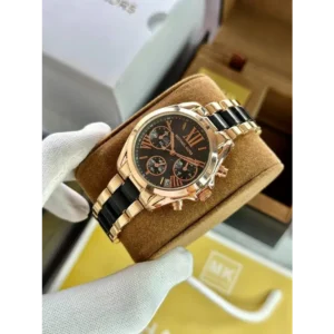 Classy Michael Kors Watch For Women (J2190)