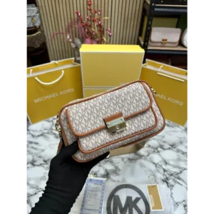 First Copy Michael Kors Handbag For Women (LNL29)