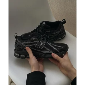 Trendy New Balance 1906r Black Silver Metallic Shoes For Men (SHUB566)