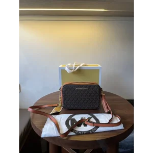 Classy Michael Kors Handbag For Women (FT2466)