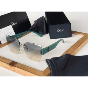 Stylish Dior Sunglasses (AKI31)