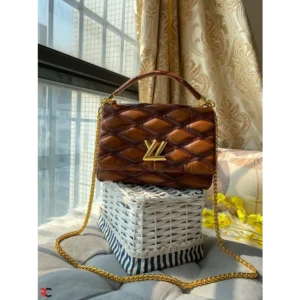 Imported Louis Vuitton Handbag For Women (LAZ1567)