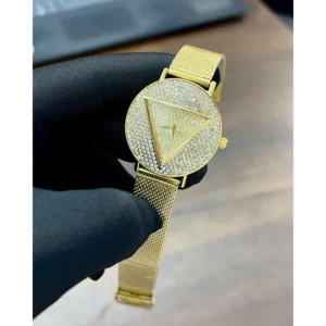 Trendy Guess Watch For Women (LAZ1726)