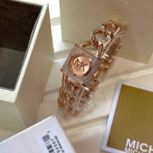 Classic Michael Kors Watch For Women (WRJ18)