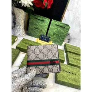 Classy Gucci Wallet For Men (BSF1676)