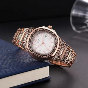 Stylish Patek Philippe Watch For Men (BRH39)