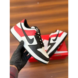Trendy Nike Dunk Casual, Sports and Party Wear Shoes For Men (LAZ1505)