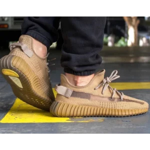 Trendy Adidas Yeezy 350 V2 Earth Shoes For Men (LAZ1517)