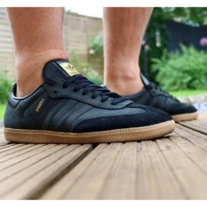 Trendy Adidas Samba Shoes For Men (LAZ1518)