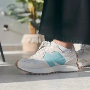 Trendy New Balance Unisex Shoes For Women (FF747)