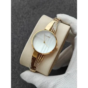 Classy Calvin Klein Watch For Women (FH113)