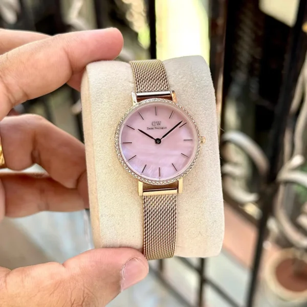 Daniel Wellington Melrose Pink First Copy