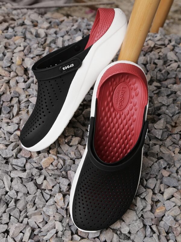 11521696591164-Crocs-Literide-Men-Black-Solid-Clogs-3531521696591100-1-1.jpg