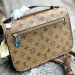 1st-copy-louis-vuitton-pochette-metis-brown-monogram-sling-bag-11313811685434-bc8f336f-150x150.jpeg.webp
