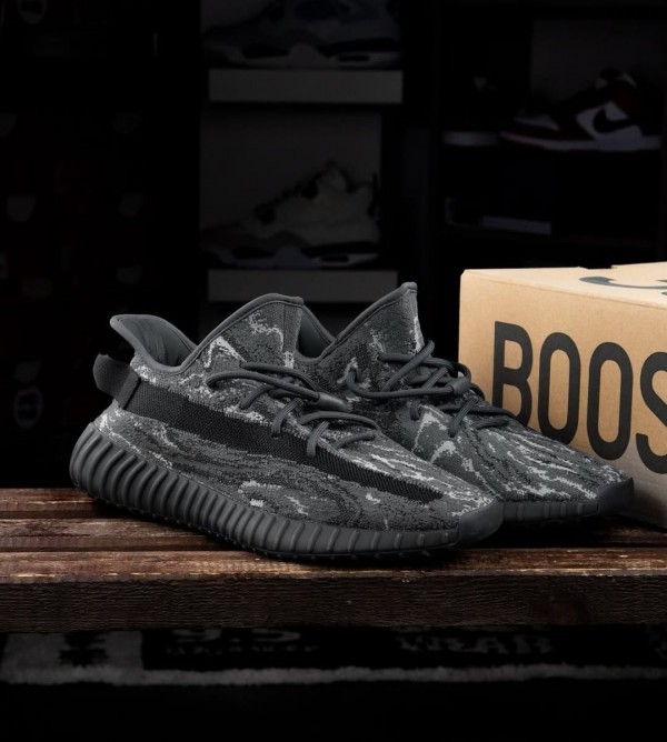 First Copy Adidas Yeezy 350 V2 MX Dark Salt Shoes