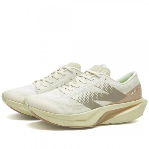 First Copy New Balance SC Elite V4 Rebel Men Shoes