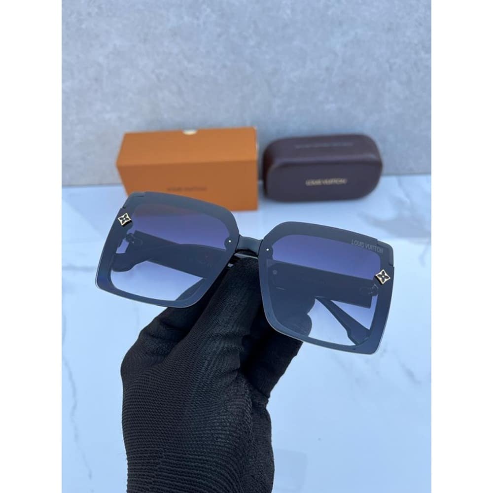 Louis-Vuitton-Sunglasses-For-ladies-Black-1.jpg