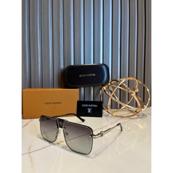 Mens-Louis-Vuitton-Sunglasses-logo-green-shade_94-1.jpg