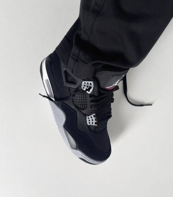 Nike Jordan Retro 4 First Copy Semi UA for Men