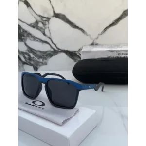 Stylish Men’s Oakley Sunglasses