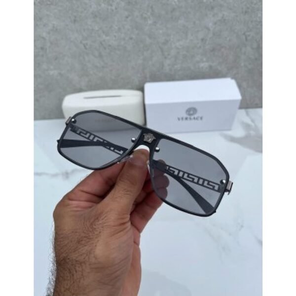 Versace-Sunglasses-For-Men-Black-1-4.jpg