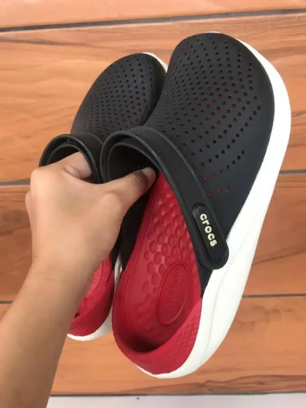 crocs-literide-clog-1000x1000-1.webp