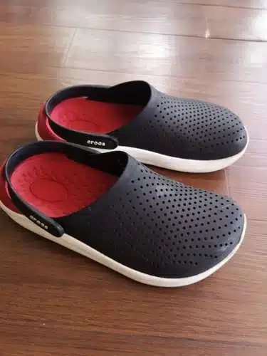 crocs-literide-clog-500x500-1.webp
