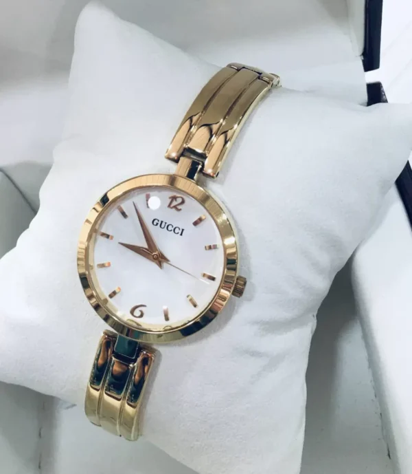 Gucci Ladies Watches Golden Strap with White Round Dial Premium Quality