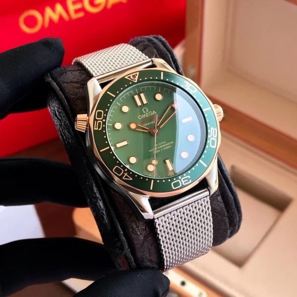 Omega James Bond Bronze Gold