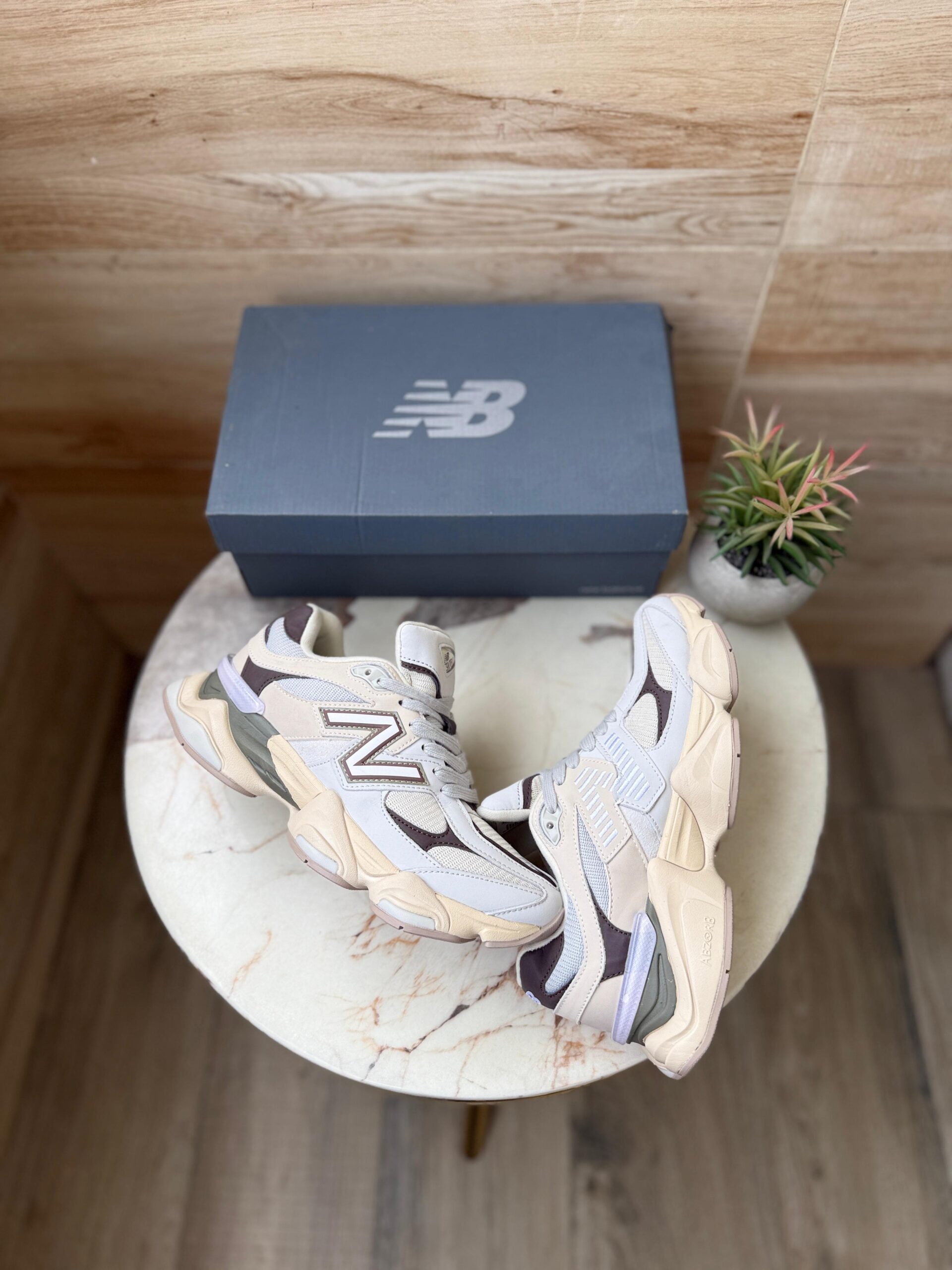 New Balance 9060 Nori Green